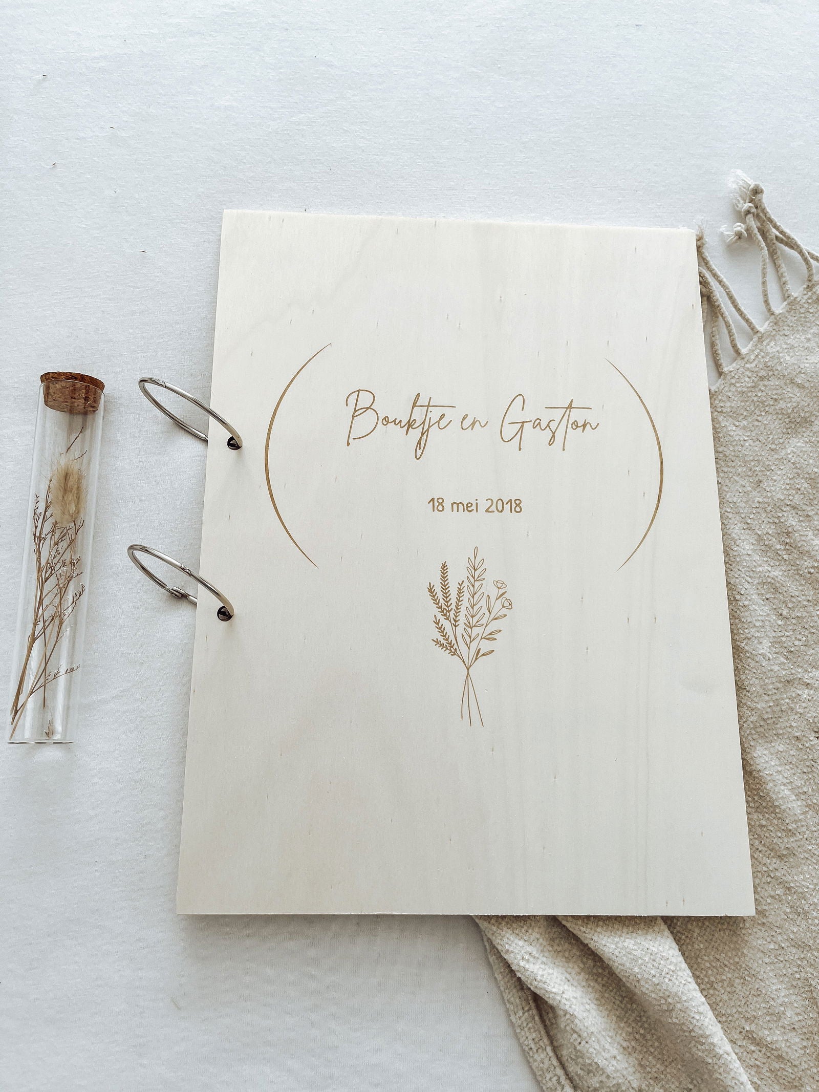 Houten gastenboek - yourlittlefamily-nl -