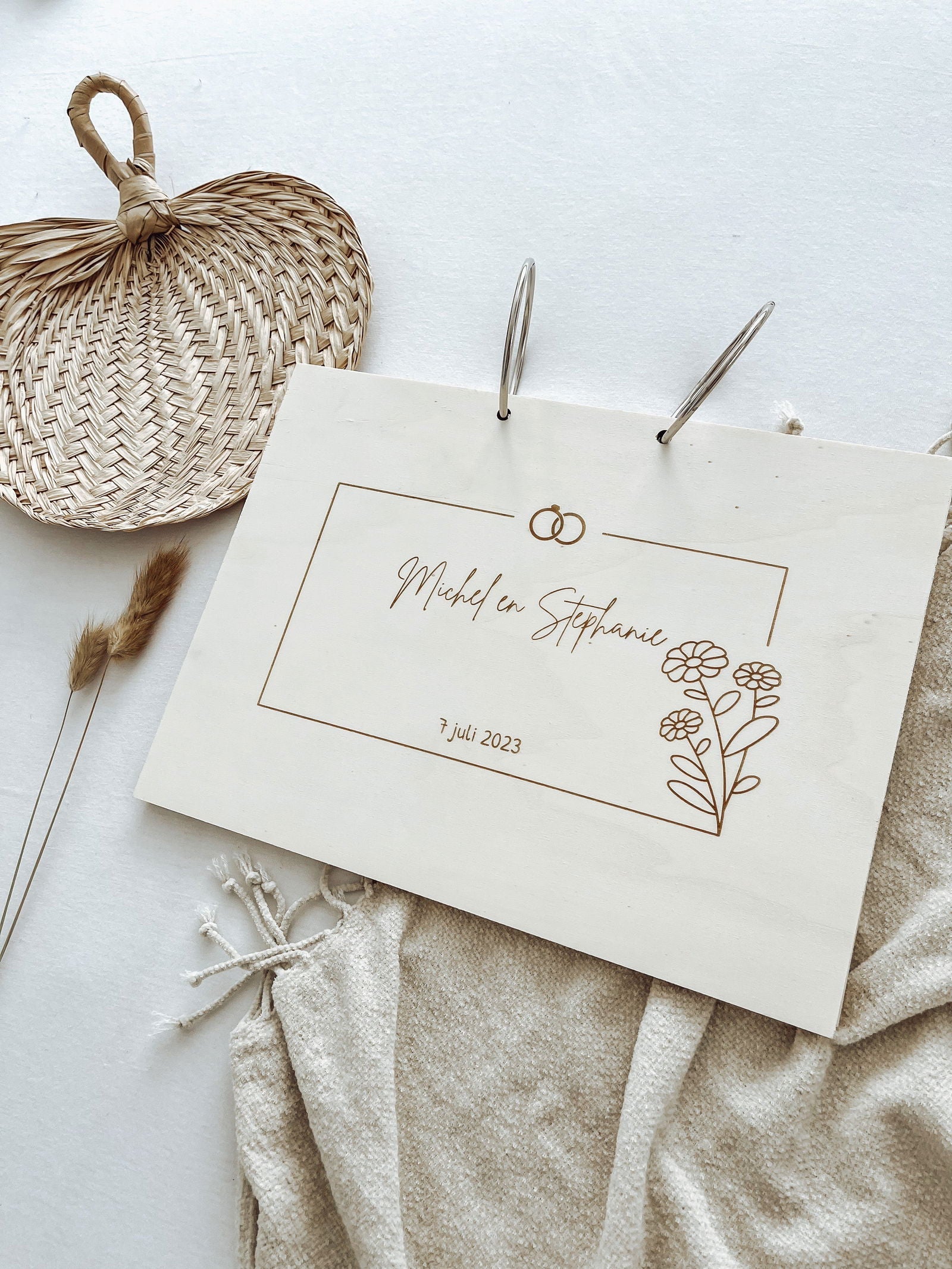 Houten gastenboek - yourlittlefamily-nl -