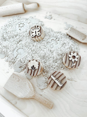 Houten lente stempels - yourlittlefamily-nl -