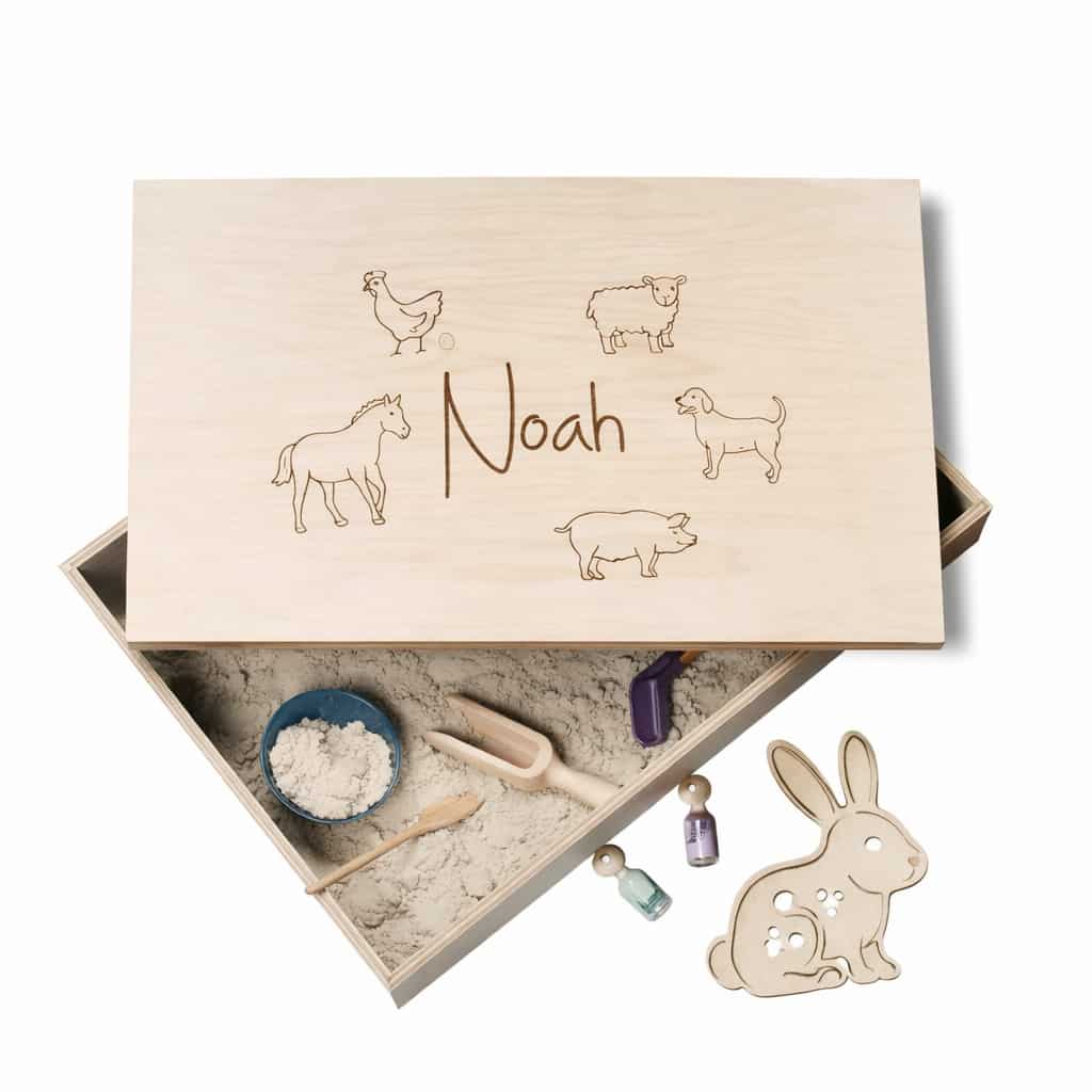 Holz-Spielwanne + 1 kg Bauernhof Mix – SET-Rabatt – mehrere Designs verfügbar