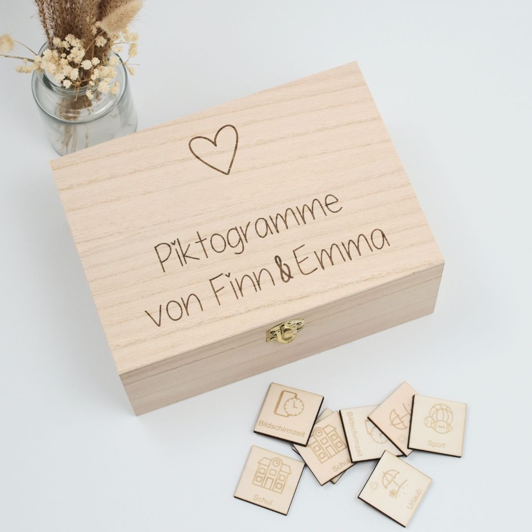 Holzkiste für Piktogramme – personalisierbar