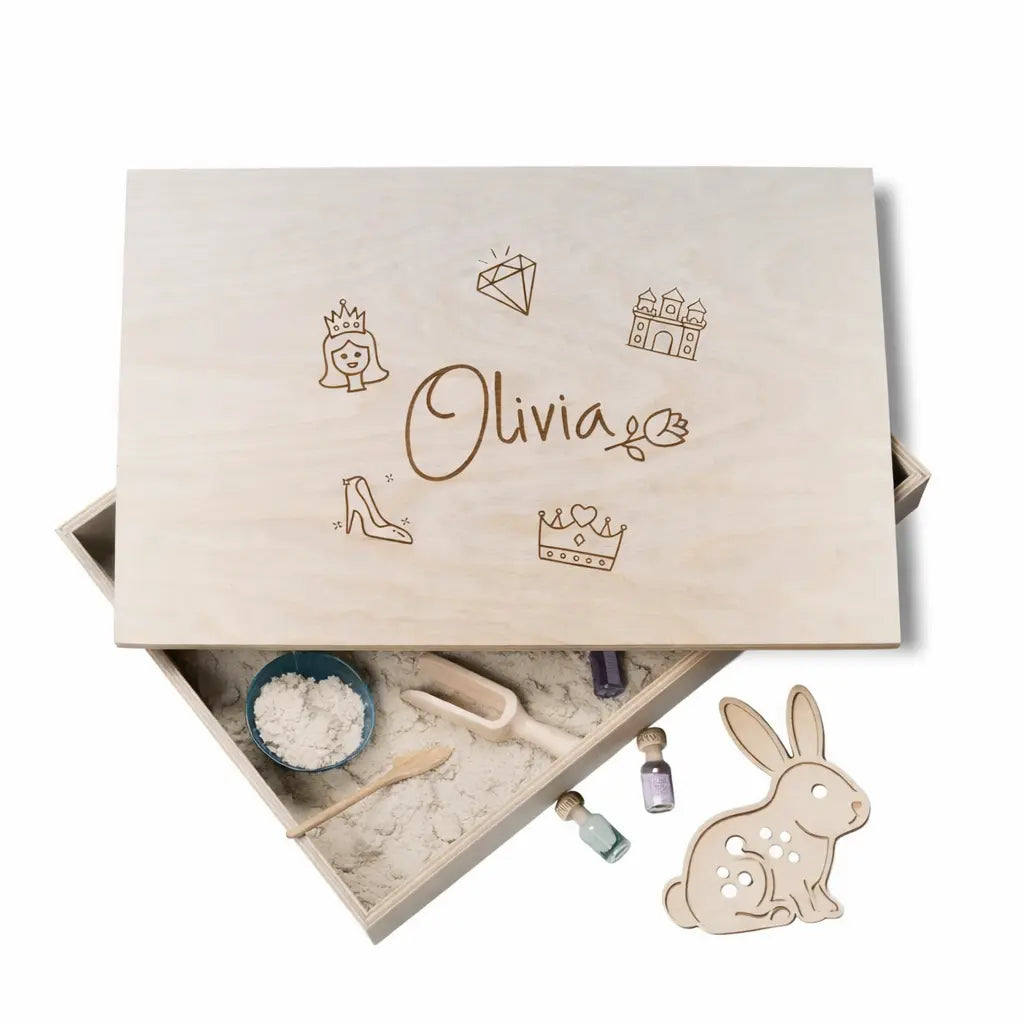 Holz-spielwanne mit Deckel Prinzessin (Olivia) – personalisierbar