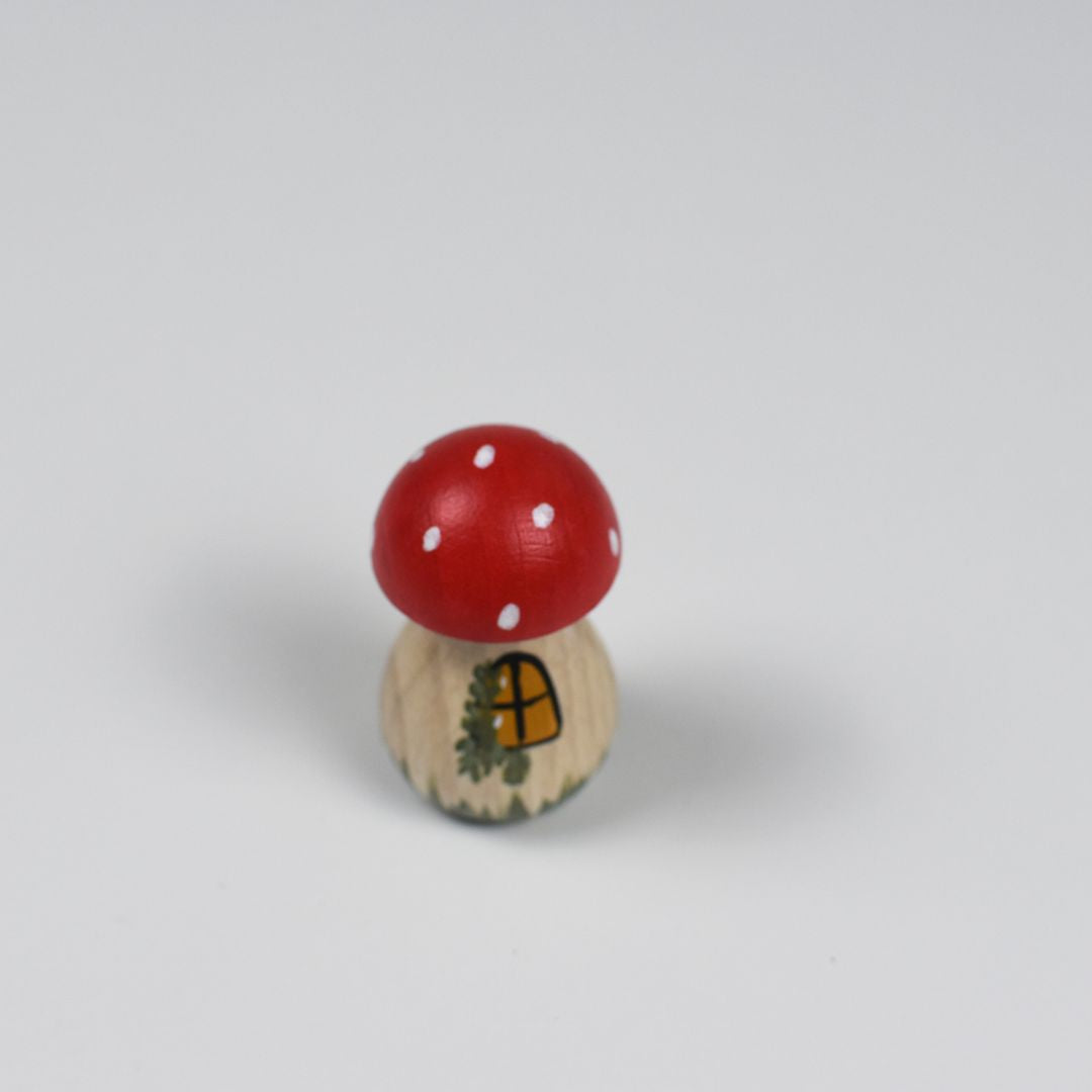 Holz-Pilz (mit Fenster)