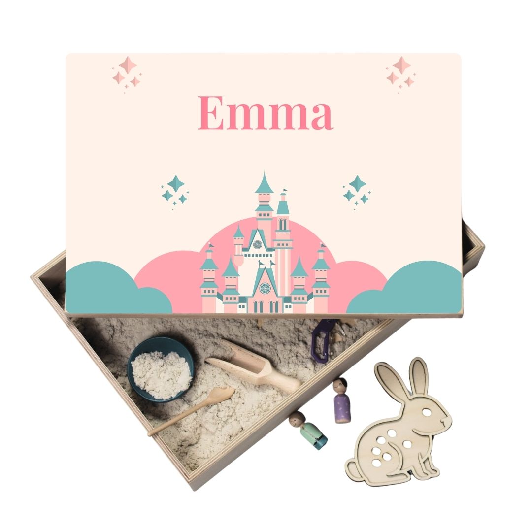 Holz-Spielwanne mit Deckel (Emma) – personalisierbar