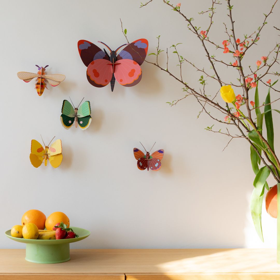 Studio ROOF Delias Butterfly – Ein Hauch von Magie für das Kinderzimmer