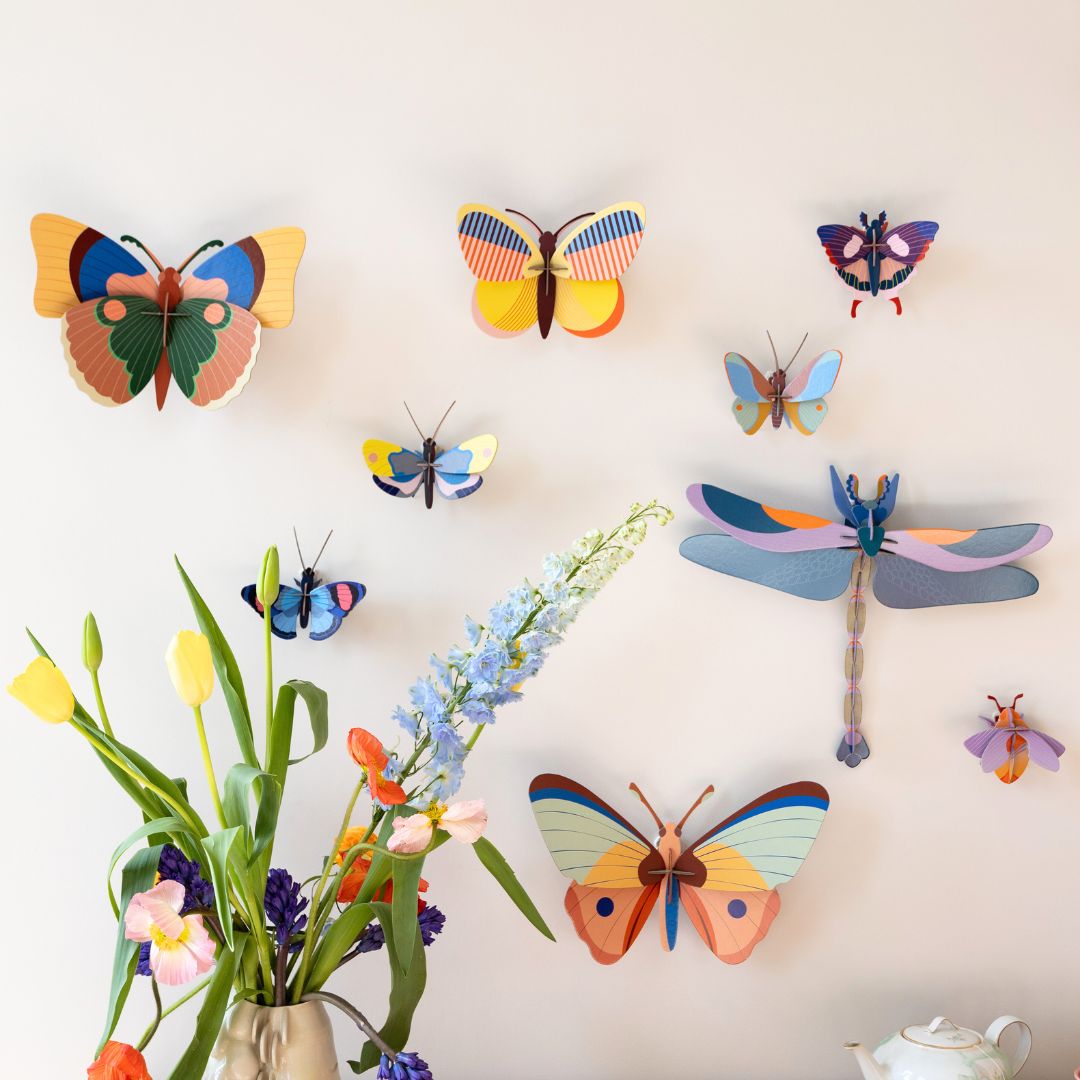 Studio ROOF Peacock Butterfly – Farbenfrohe Schmetterlinge für das Kinderzimmer