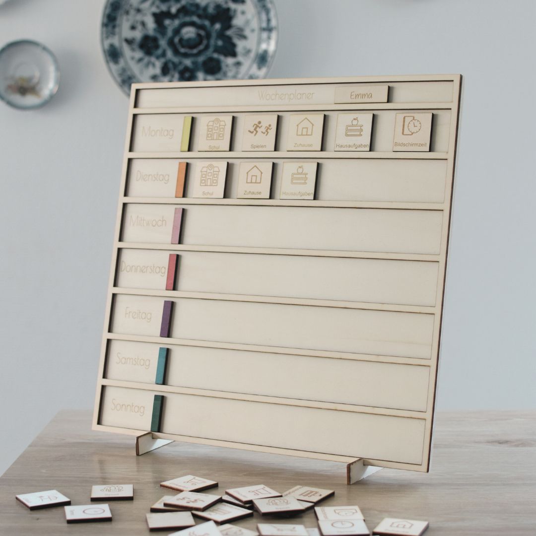 Holz-Wochenplaner – Gestalte eure individuelle Familienplanung
